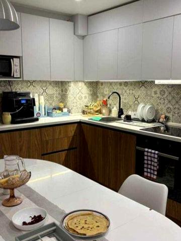 Квартира в центрі 270 кВ.м. на Лесі Українки, новобудова ЖК HUD