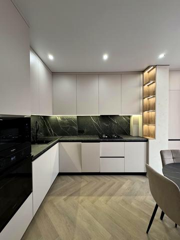 Європейська вул., 3