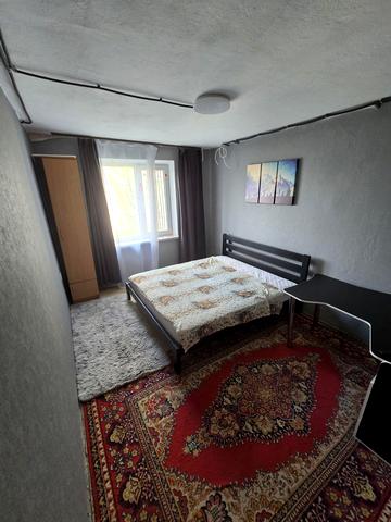 Космонавтів вул., 146-А