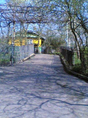 власник продає будинок в селі