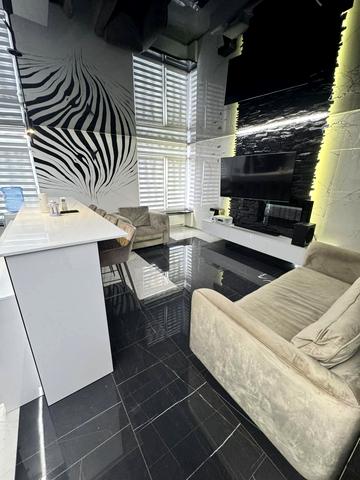 Тролейбусна вул., 3-Б