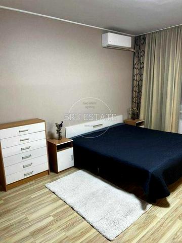 1к Русанівська Гавань ЖК Садовий м Лівобережна Каховвська Аболмасова