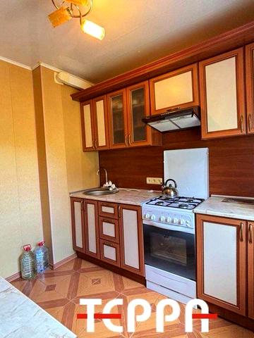 Продаж 1-кімнатної квартири в гарному стані з меблями