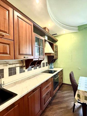 Аренда 3-комнатной квартиры 100м2, ул.Златоустовская 50, Центр