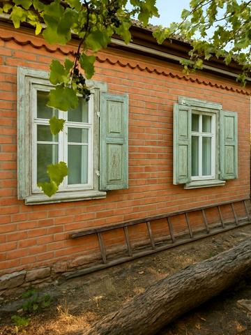 Великорогізнянська вул., 5