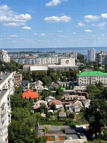 Пропонуємо до продажу Видову  Євро 3-кім квартиру в Центрі Міста