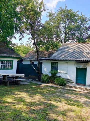 Продам будинок-дачу с.Богданівка,Знамянський р-н,Кіровоградська обл.