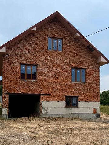 Шухевичів, 39