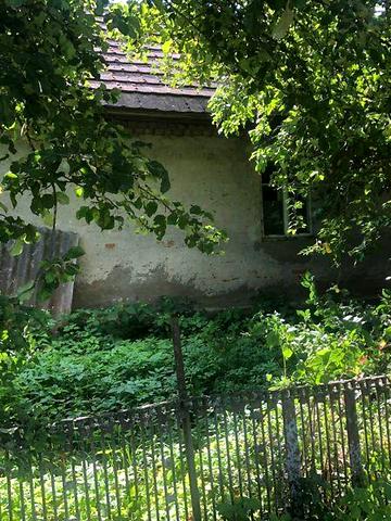 Продаж 2к Дім Р. Купчинського вулиця