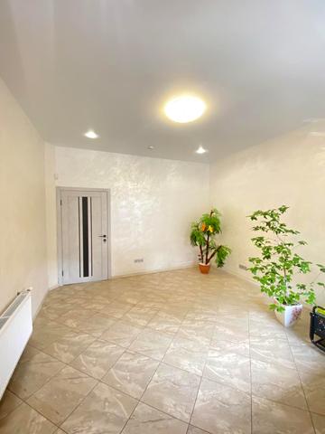 Лесі Українки вул., 13