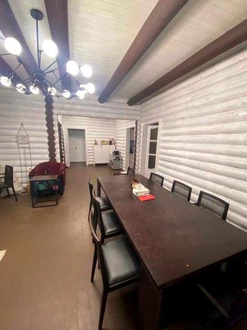 Від власника будинок-зруб у с. Горбовичі — ідеальне місце для життя