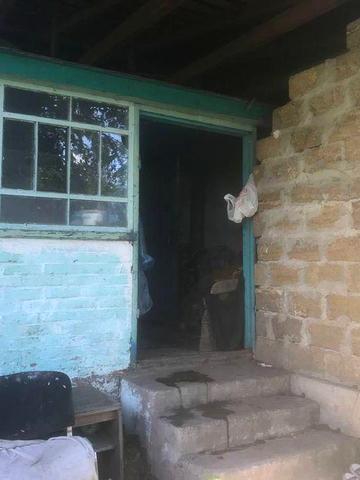 Продаю старенький будиночок