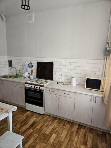 Сдам 1 ком. квартиру  в центре города, на Ангололенко