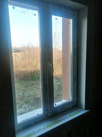 Приватний будинок смт. Черняхів