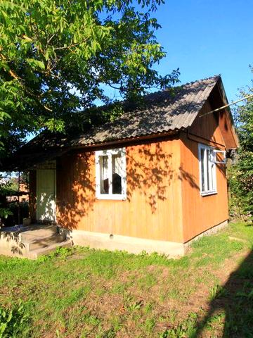 Продам будинок в центрі села