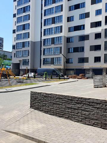 Озерна вул., 14/1