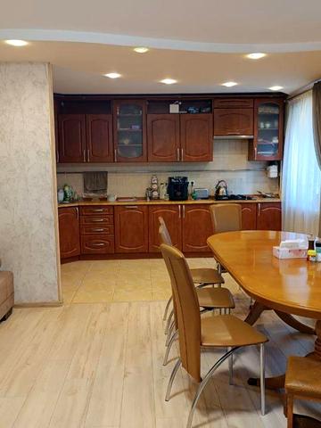 5к Квартира для великої родини