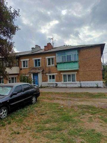 Трикімнатна квартира Садове