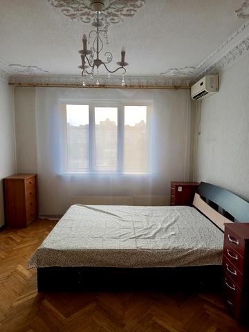 Червоної Калини просп. (Володимира Маяковського), 7-А