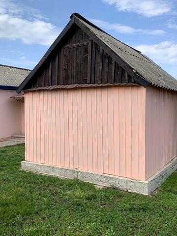 Житловий будинок в сел. Сахновщина, Харківська обл.