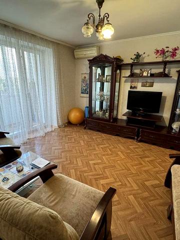 3х комнатная квартира кирпичный дом ул.Комкова