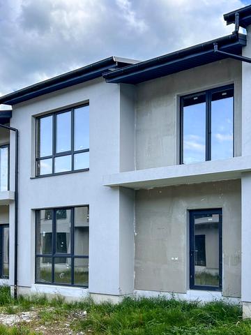 Січинського вул., 15