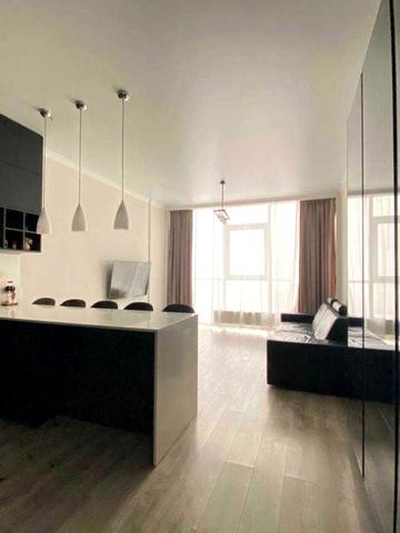 Французький бульв., 60б