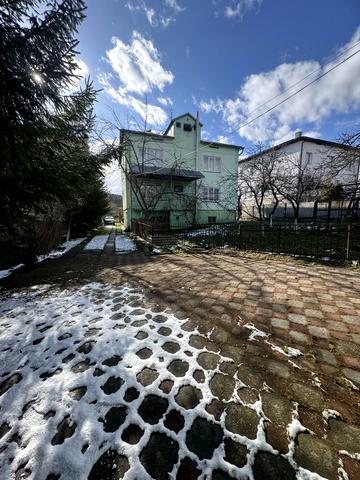 Винниченка, 13