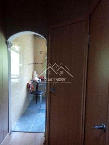 Продаж 3 кімнатної квартири в м. Зеленодольськ з меблями та технікою.