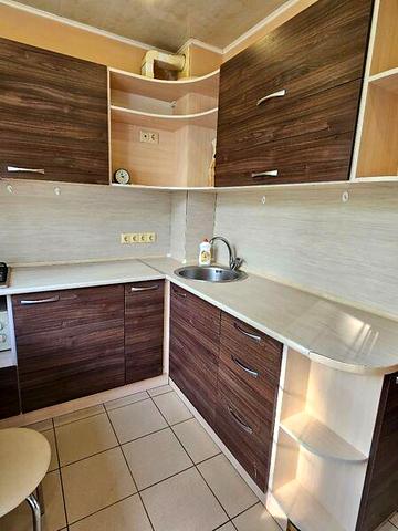 Довгострокова оренда 1к Квартира Валентинівська вулиця