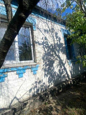 Продам цегляний будинок