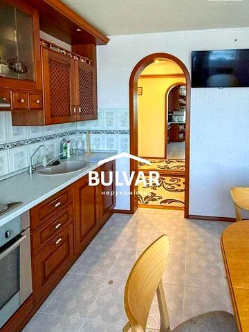 Продам 3 к. кв - 85 м2, ул. Алексеевская, Клочковская, Алексеевка