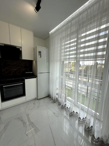 Грушевського, 1