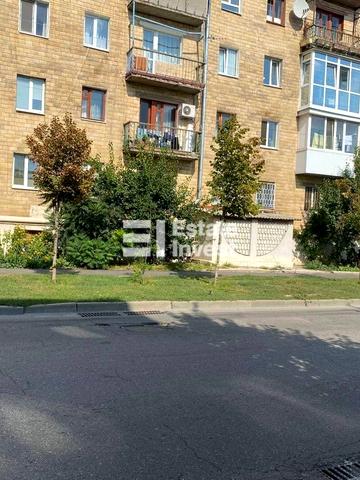 Чоботарська вул., 34