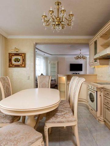 3-к. квартира. Дорогий ремонт. Вул. Саперно-Слобідська 10. Без комісії