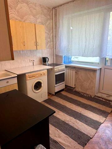 Оренда 1 кімнатна квартира  Пр. Голосіївський 21