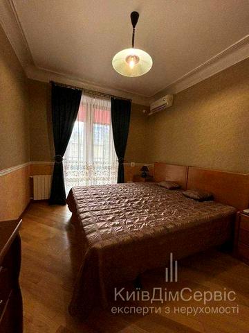 Оренда 3 кімнатної квартири Прорізна 10 Центр метро Хрещатик