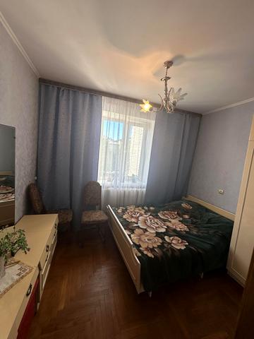 Степана Бандери вул. (Чапаєва), 9