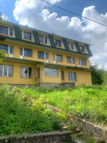 монастирська, 19