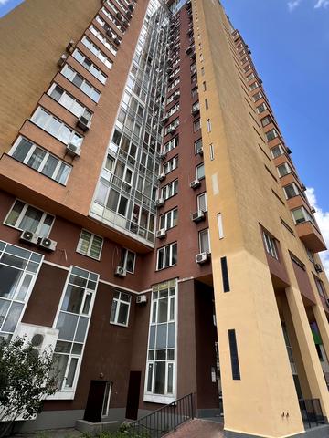 Валерія Лобановського просп. (Червонозоряний), 6-В