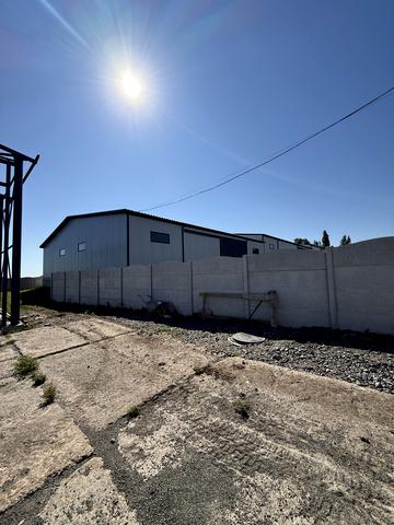 Центральна вул., 1