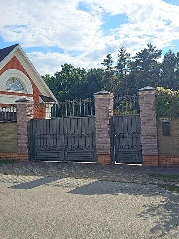 Продаж 2к Дім Київська вулиця