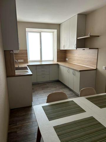 3-кімнатна квартира в новобудові Митниця з панорамн. вікнами на Дніпро