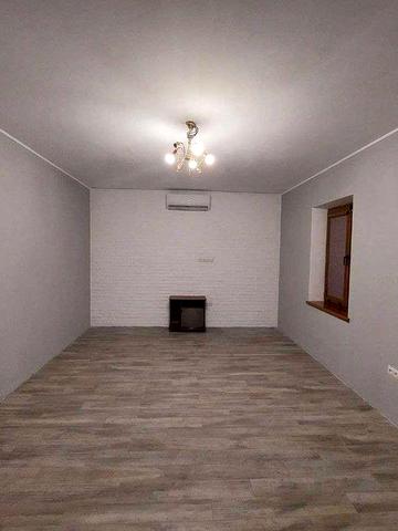 Продам свой дом 110кв.м (В удобном р-не, гараж с ямой, огород, охрана)