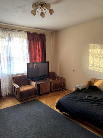 Адама Міцкевича вул., 111