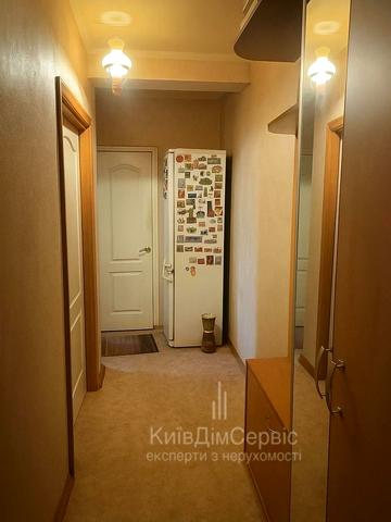 Героїв полку "Азов" вул. (Маршала Малиновського), 30