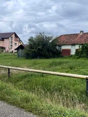 Продаж 3к Дім Центральна вулиця
