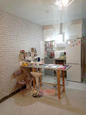 Шкільна вул., 10б