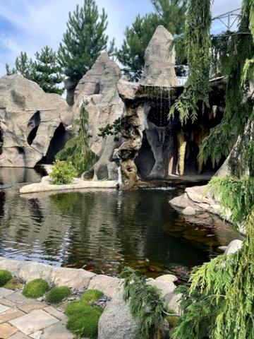 Берегова вул., 12