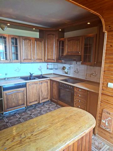 Йорданська вул. (Лайоша Гавро), 11-В